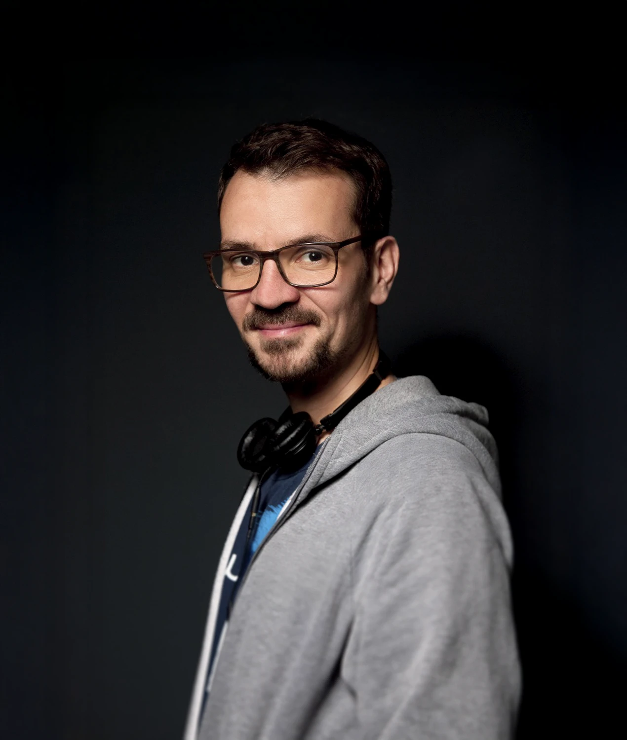 Bartek Kaminski – BartekUczyUnreala profilowe mniejsze